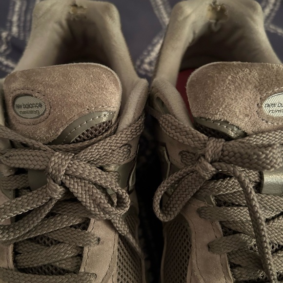 New Balance 2002R sneakers - Picture 4 of 8